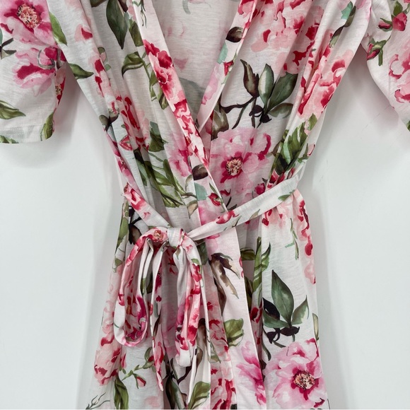 Show Me Your Mumu Brie Robe Gardens Of Blooms Pink One Size OS - Picture 4 of 12